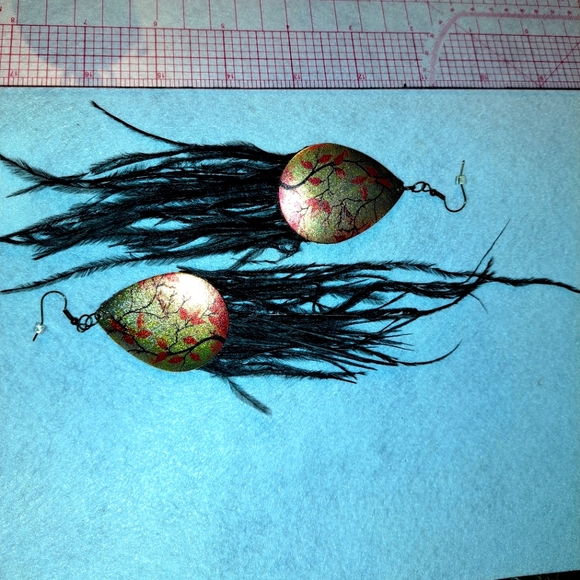 Earrings - Picture 2 of 3